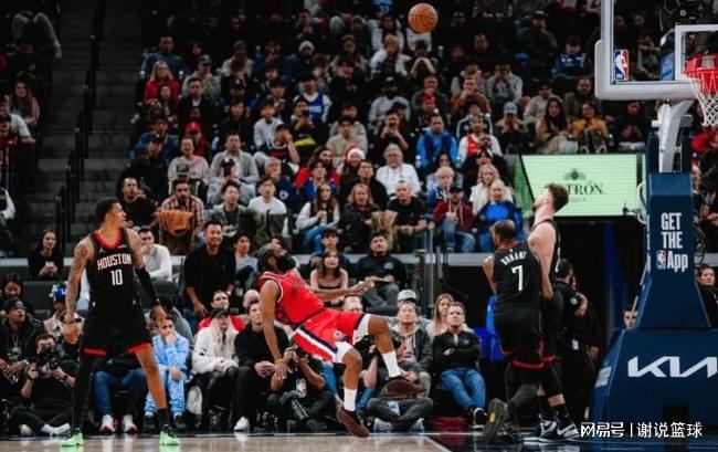 快船延续连胜三喜临门,锋线扣将复出状态不俗,冲附加赛希望重燃