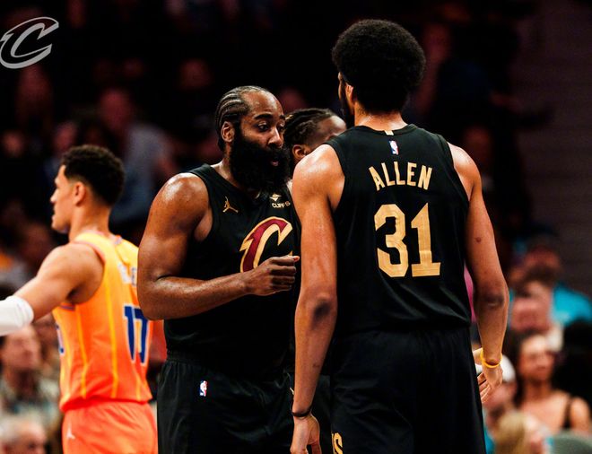 场均21分11板,从蓝领打成球队超级核心!哈登这次让骑士赚大了