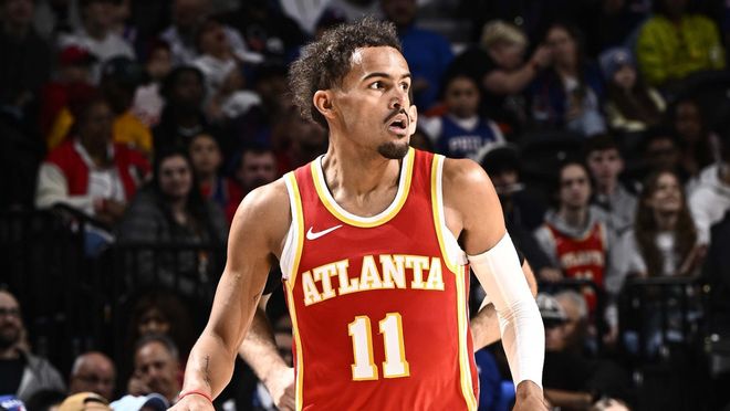 4次入选全明星,27岁当打之年,生涯场均25+10,却已成了球队累赘