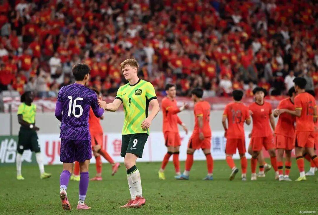 3大焦点引爆国足新名单！邵佳一安东尼奥组合能否1+1＞2？