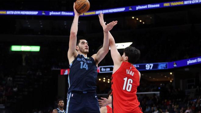 坏消息，灰熊队扎克·埃迪需要再次接受脚踝手术