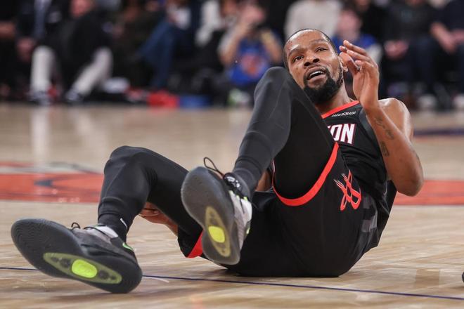 砍10+11+5！火箭队伊森投篮数据太奇特：底角超神，换位置太普通