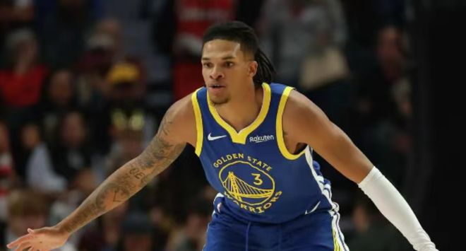 东詹48+13+17湖人终结3连败:詹姆斯连创历史 东契奇生日夜爆发