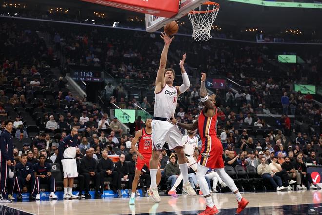 快船5人得分15+,20分胜鹈鹕!小卡23+5,大洛立大功,费尔斯28分