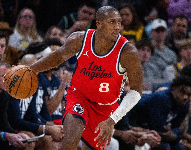 快船137-117击败鹈鹕 球员评价:5人优秀,3人及格,马瑟林低迷