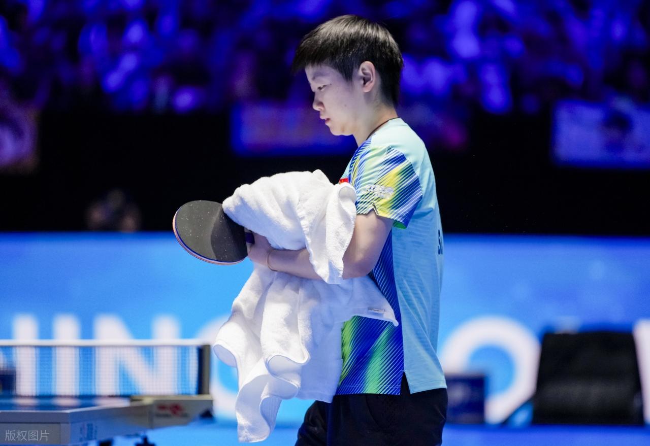 单打4强出炉!诞生4大不可思议,孙颖莎强势爆发,王楚钦最惊艳