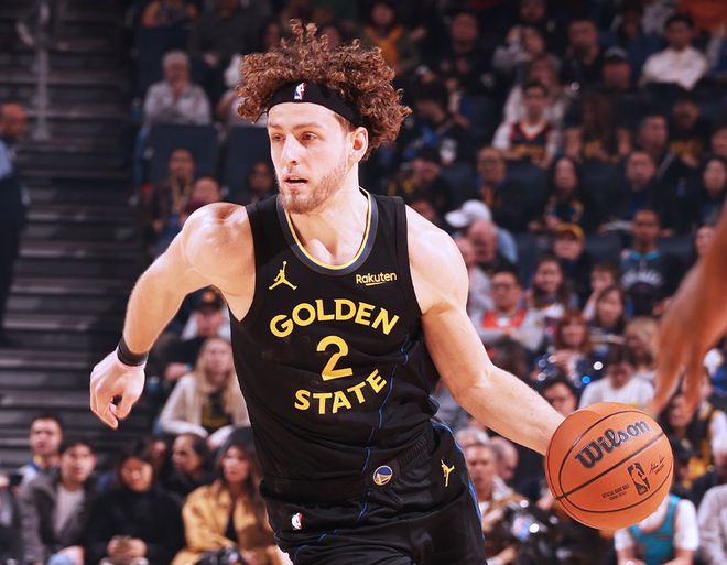 勇士37分惨败雷霆,亚历山大30分7助,一战可以看明白三件事