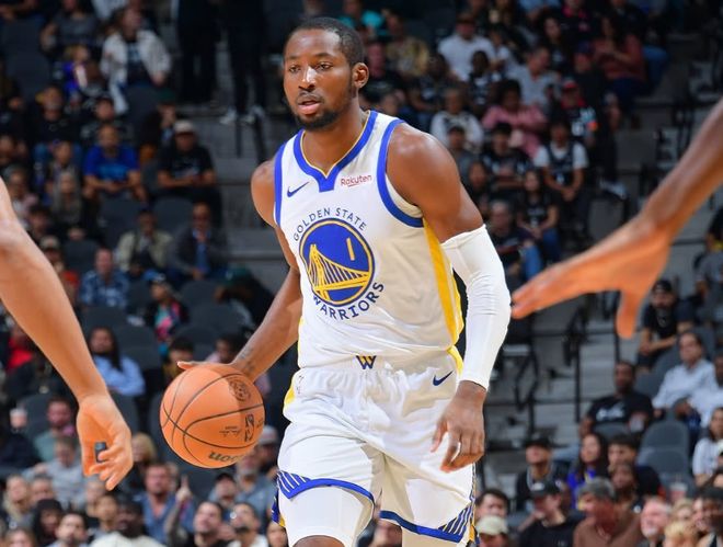 勇士37分惨败雷霆,亚历山大30分7助,一战可以看明白三件事