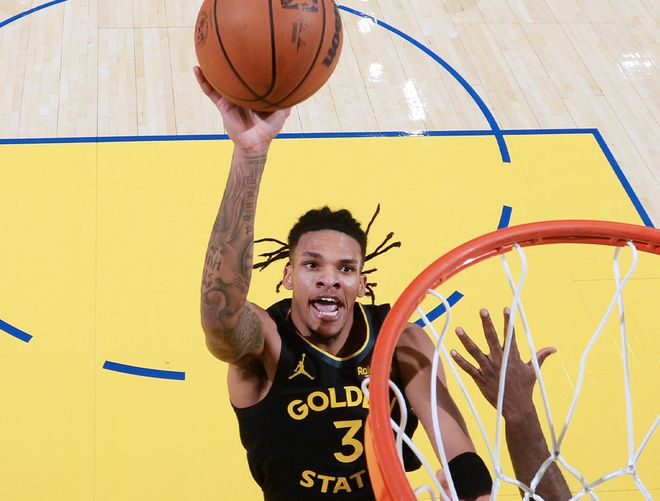 勇士37分惨败雷霆,亚历山大30分7助,一战可以看明白三件事