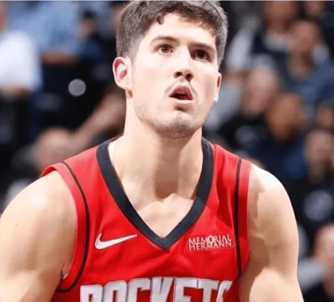 谢泼德真打出来了！防守蜕变能串联全队，还能进关键三分！