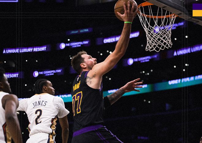 艰难!湖人逆转鹈鹕,詹姆斯21分7助斯玛特立功,但湖人暴露难题