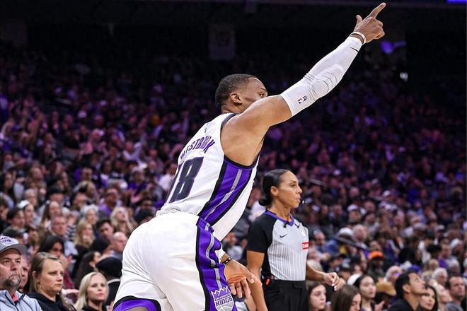 21分6板3助4断3帽,威少又创历史最佳!事实证明错得根本就不是他