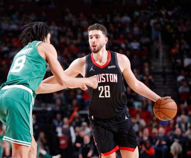 惨败绿军!怀特28+8爆锤火箭,杜兰特仅15+5,他太需要一个哈登了