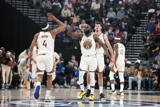 狂喷裁判!科尔惨遭驱逐!小卡24+12+5打爆勇士!库里空砍27+4+6