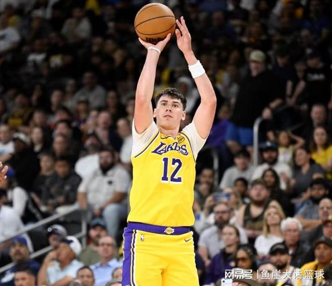 詹姆斯赛后摊牌,东契奇看清现实!艾顿两人成关键,湖人也没退路