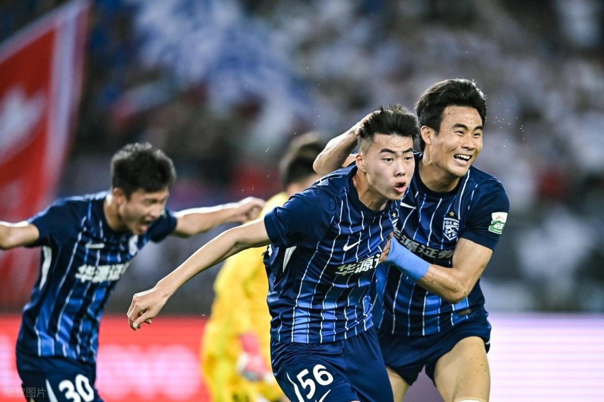 8球大战!卫冕冠军爆冷!中超首轮刺激还没完?国安三镇今晚对决