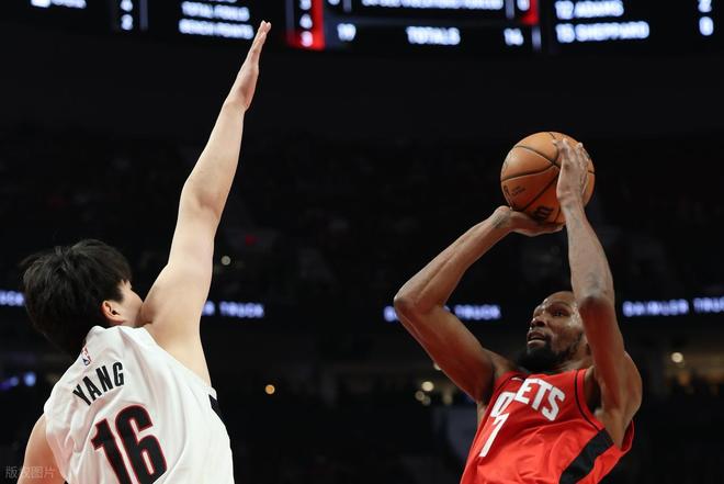 开拓者VS火箭二番战,杨瀚森再战杜兰特,教练表态,小杨目标8+5