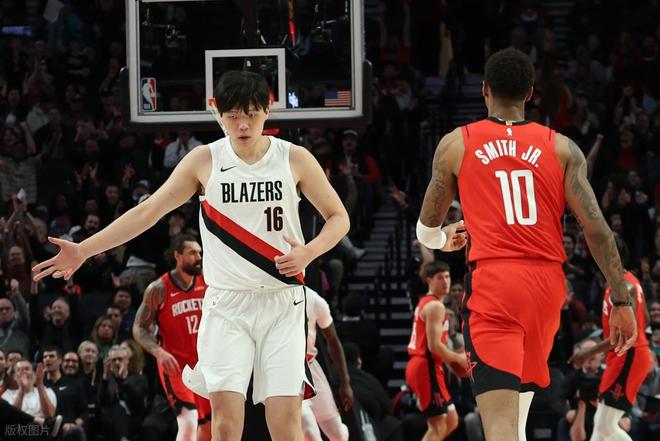 开拓者VS火箭二番战,杨瀚森再战杜兰特,教练表态,小杨目标8+5