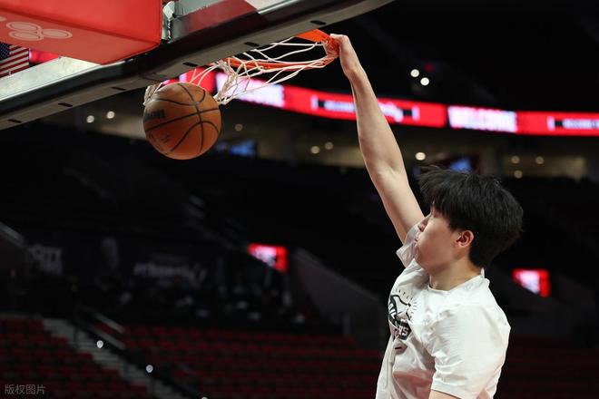 开拓者VS火箭二番战,杨瀚森再战杜兰特,教练表态,小杨目标8+5