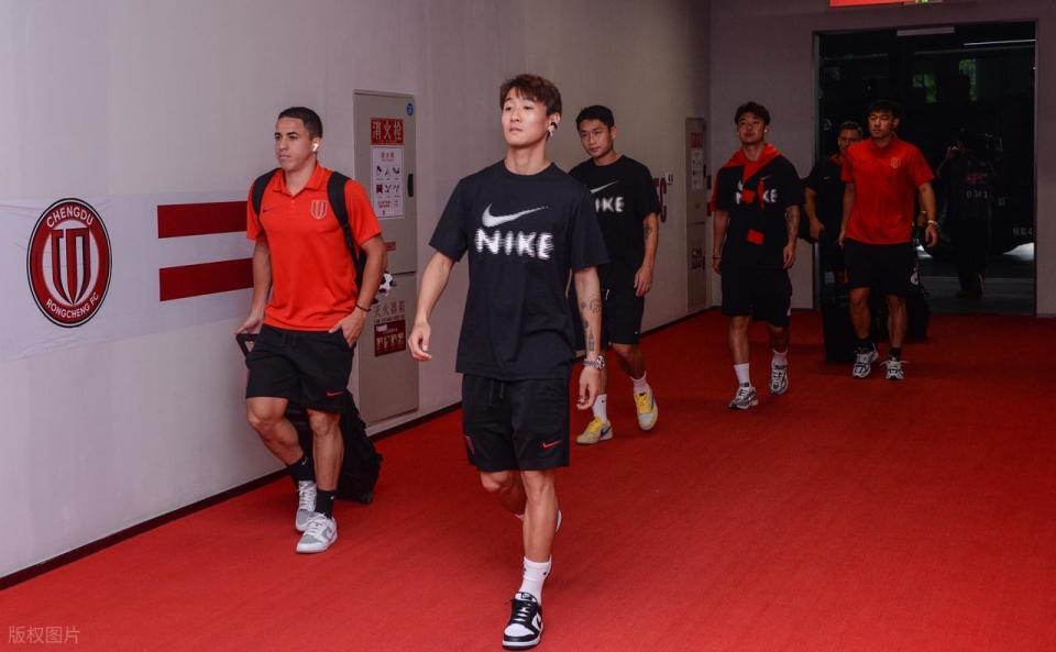 韦世豪是否离队?成都蓉城正式官宣,生涯最后一站?