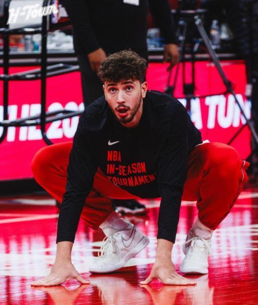 22+9+6明星缺战,火箭再度变阵!泰特无缘轮换,第3控卫获重用