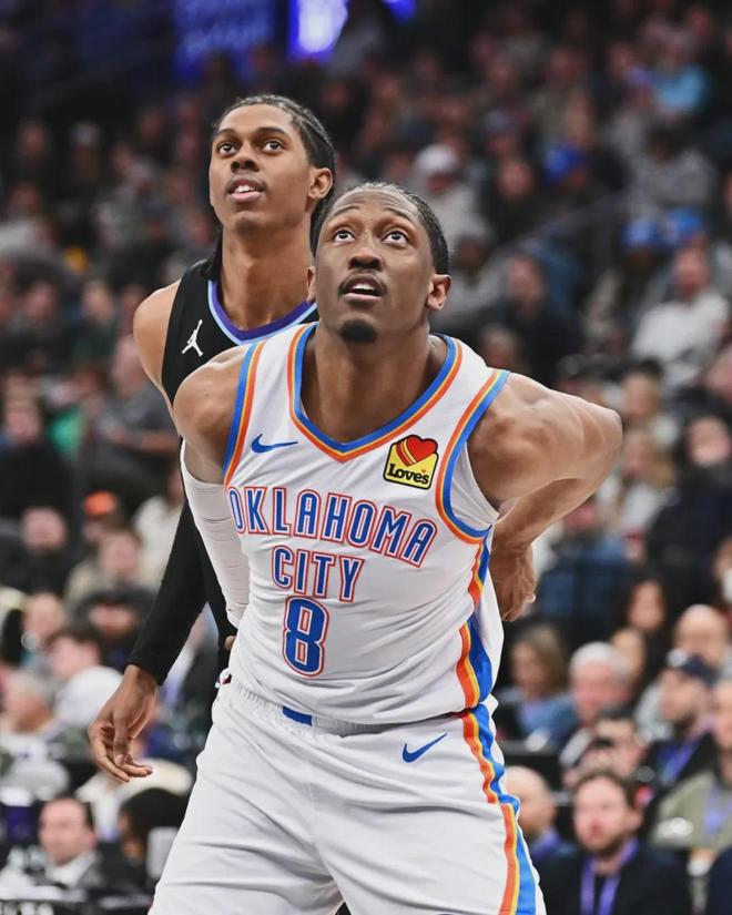 无限期休战!正式宣布复出!湖人大战联盟第一强队