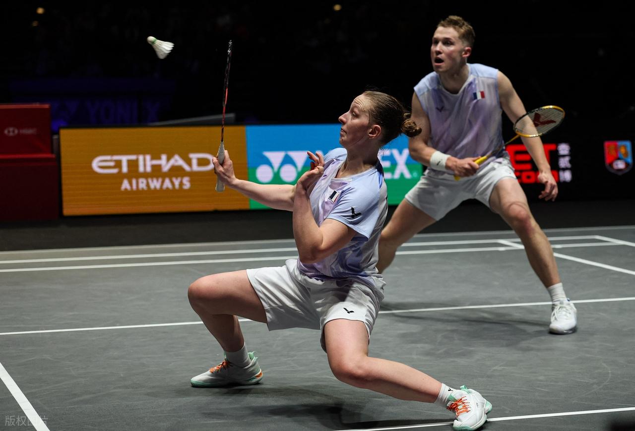 全英赛爆大冷!世界冠军0-2被淘汰,国羽3项全军覆没,陈雨菲出局