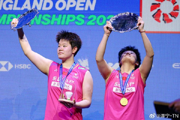 时隔6年再度封王！中国女双横扫韩国王牌，15连胜豪取三连冠