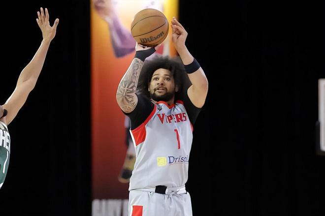 个人能力相当有限,老熟人竟然还能在火箭二队担任后场核心?