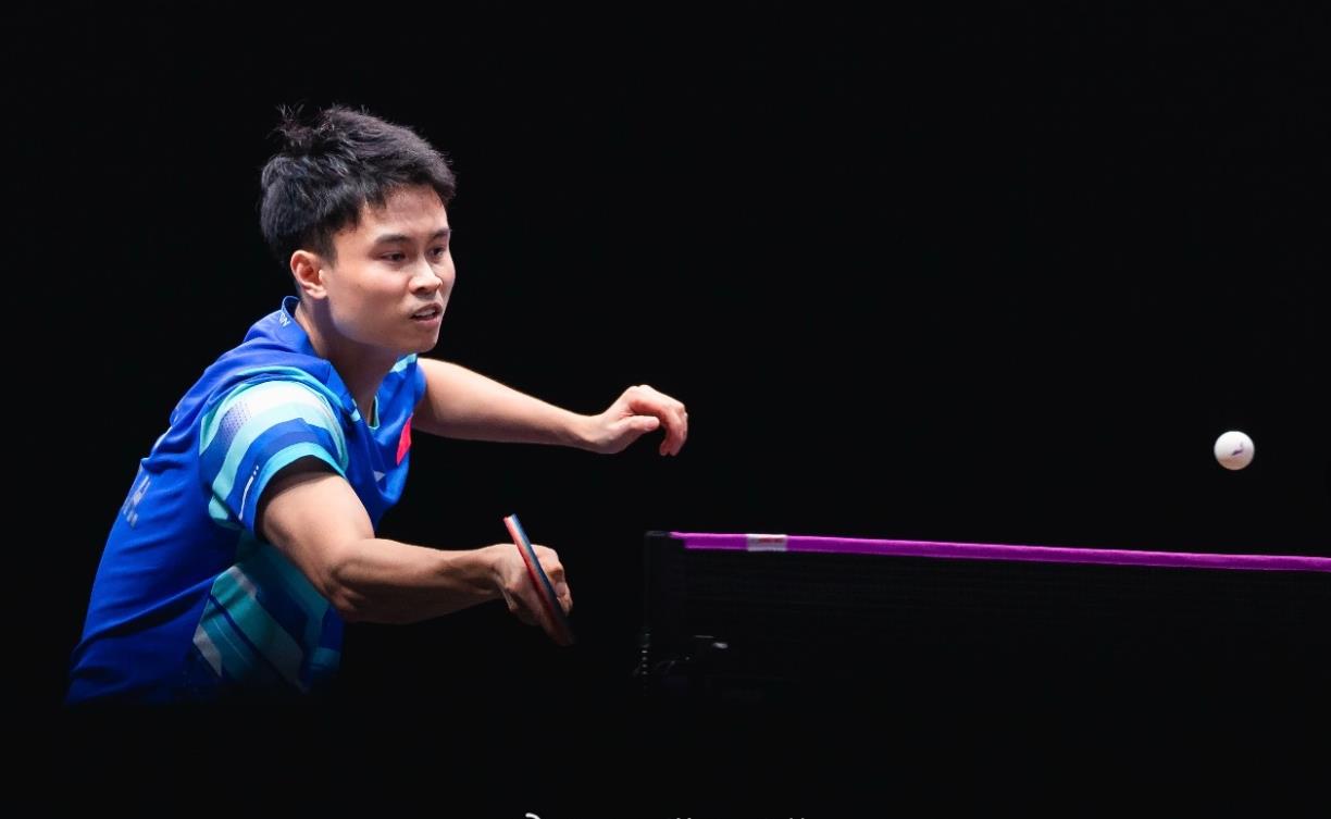 WTT冠军赛!男单爆大冷,3名将出局,国乒新星逆转,林诗栋迎硬战