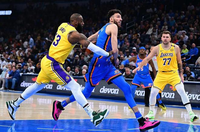 空砍22+6+10!湖人110-119雷霆,看数据,他是头号罪人!