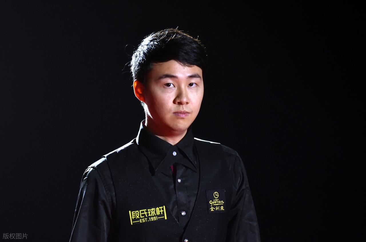 斯诺克苏格兰公开赛战报!3名中国球员晋级8强,常冰玉大战塞尔比