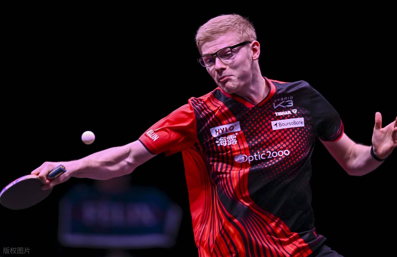 WTT冠军赛!日本天才0-4惨败,张本智和苦战,林诗栋成夺冠大热门