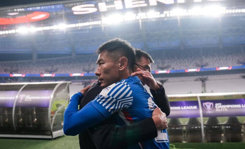 破案了!申花为何没给于汉超安排退役仪式?本人亲口透露背后原因