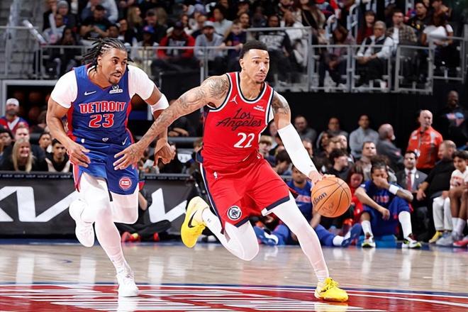 关键时刻起到了作用，快船会给侧翼新星提供稳定的出场时间吗？