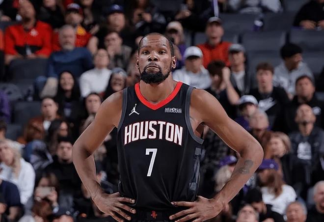 火箭3连败把攻守打没了！无突破无三分，2将影响防守，急需控卫！