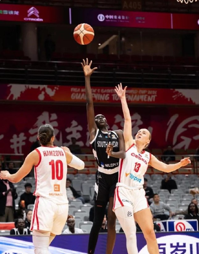 女篮爆大冷!日本开门黑,惨案诞生,欧洲劲旅大胜,中国排第3