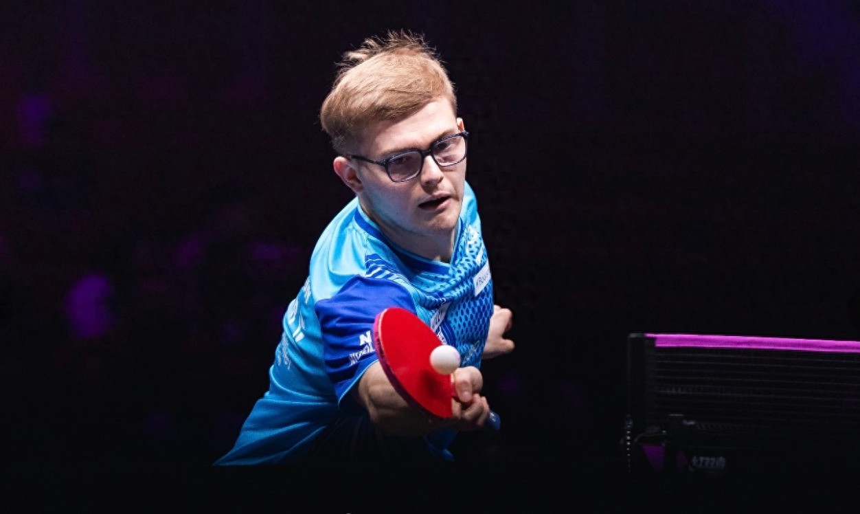 WTT冠军赛！男单8强赛对阵，世界亚军0-3出局，王楚钦半区独守