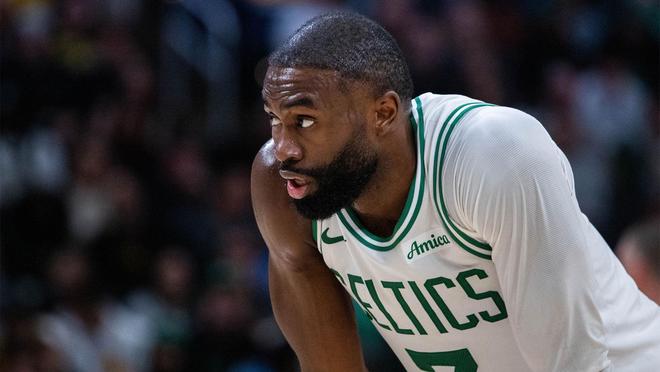 求罚款如愿以偿,凯尔特人杰伦·布朗因辱骂裁判被罚35,000美元