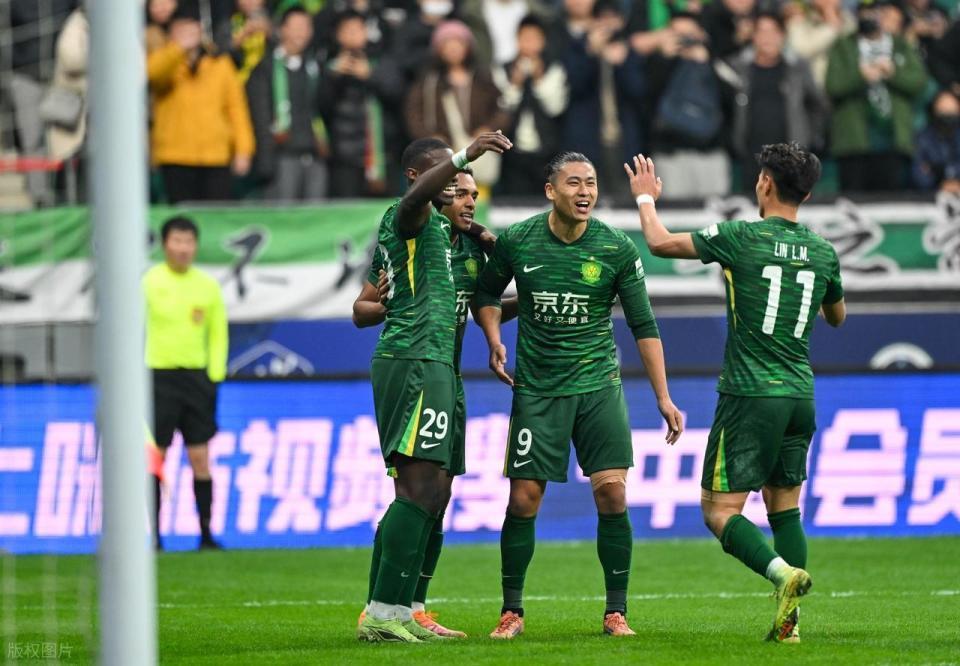 从非洲淘金?北京国安签下25岁马里中场,履历平平,球迷表示失望