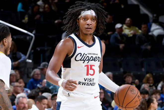 发展联盟豪取39+11，快船可以考虑试一试这位前火箭首轮秀？