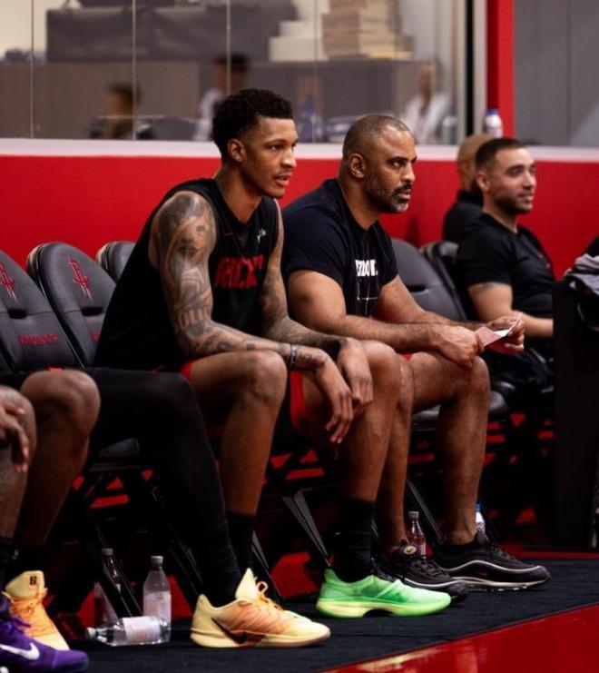 三分30投仅7中!火箭队心态崩了?申京赛后表态:提升防守+篮板