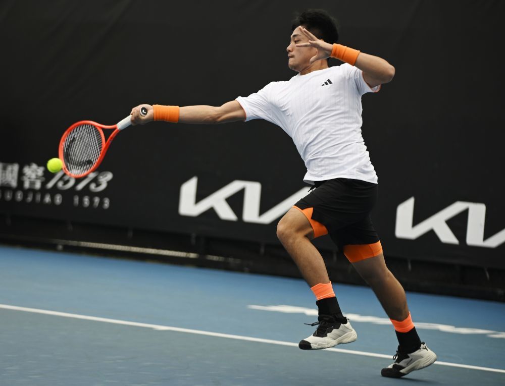 吴易昺、袁悦、白卓璇、马烨欣晋级澳网资格赛第二轮