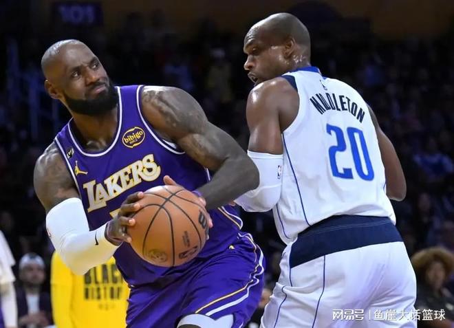 NBA最新排名出炉!卫冕冠军大爆冷,湖人重回第五,联盟第一易主