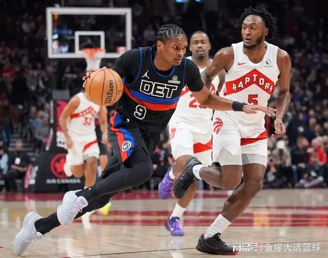 NBA最新排名出炉!卫冕冠军大爆冷,湖人重回第五,联盟第一易主