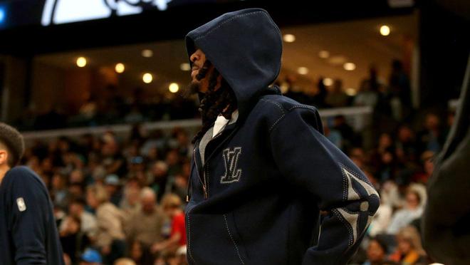 贾·莫兰特与灰熊队友在柏林训练中发生激烈争吵，被拍到视频