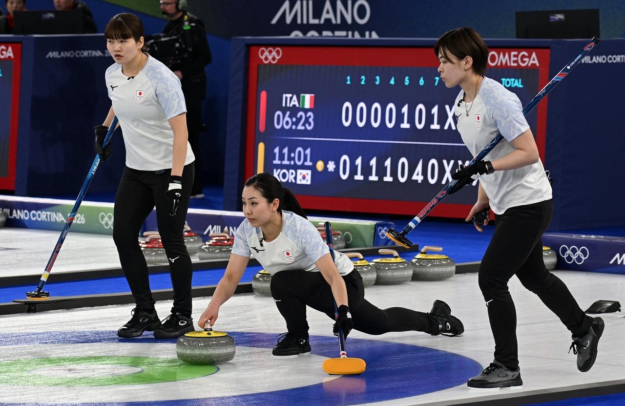 冬奥会冰壶战报!中国队爆冷卫冕冠军,日本被绝杀,美国韩国大胜
