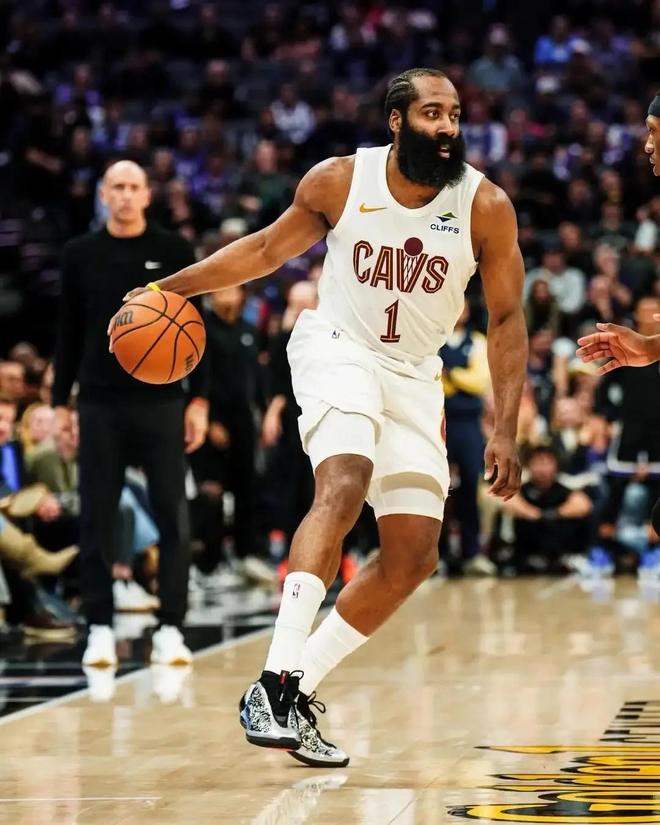 得分126.7!登顶联盟第一,哈登影响力太大了,米切尔也把话挑明