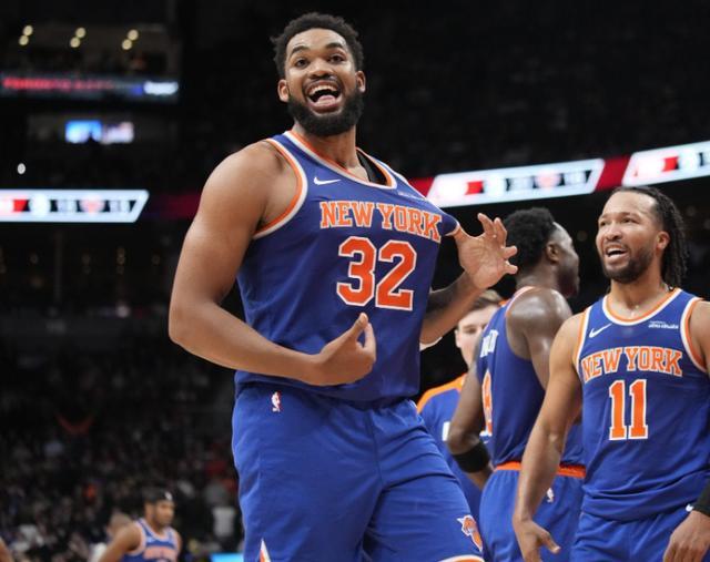 尼克斯找替罪羊唐斯被摆上货架 他还能拿来交换字母哥吗？