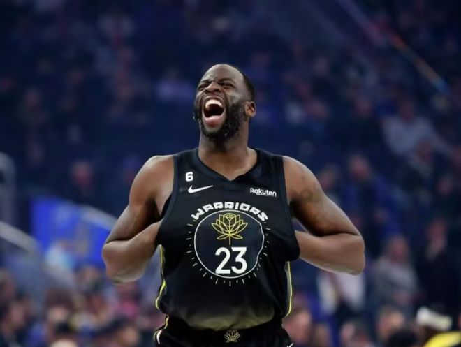 勇士惨败猛龙!希尔德+库明加空砍45分,库里无心气,防守大空!